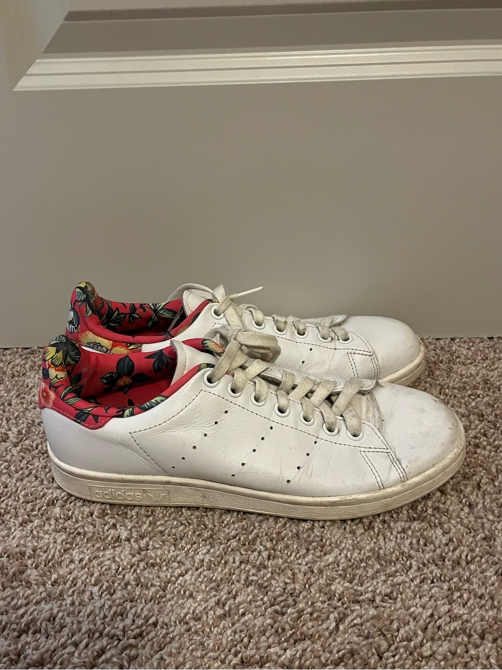 Women Adidas Stan Smith white